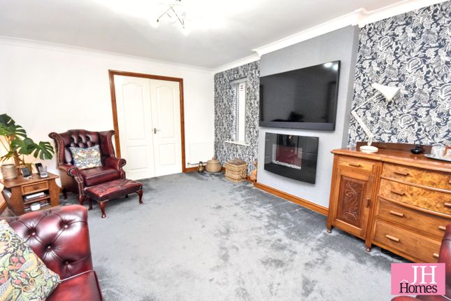2, Pryors Walk, Askam-in-Furness photo 2