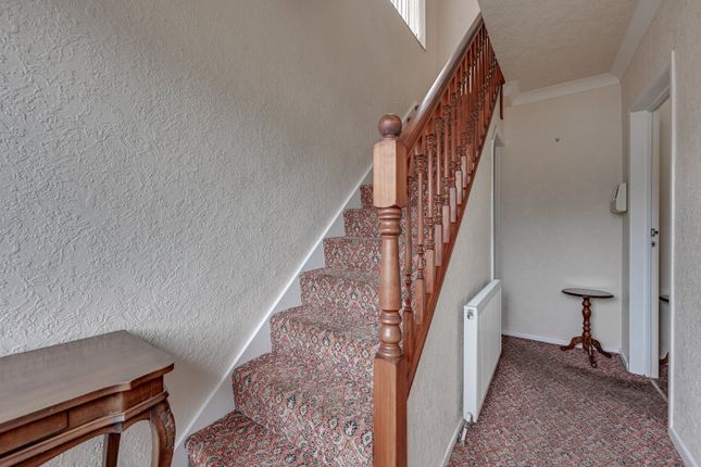 13 Chetwyn Avenue, Bromley Cross, Bolton photo 4