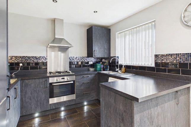 67 Sheepcote Drive, Rugby photo 3