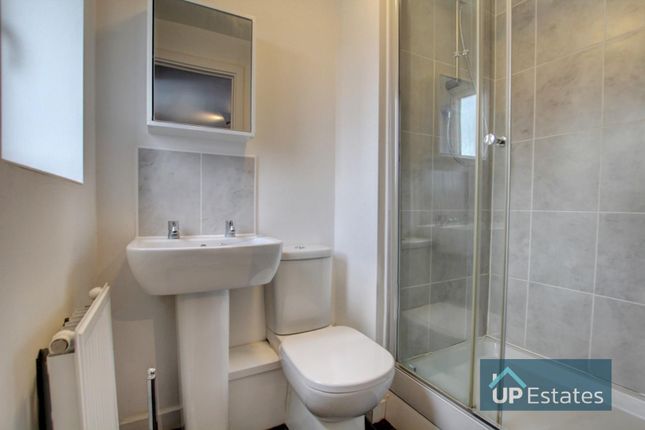 8, Henton Court, Coventry photo 5