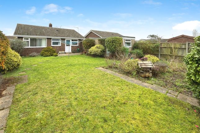 31, Clifford Drive, Lowestoft photo 2