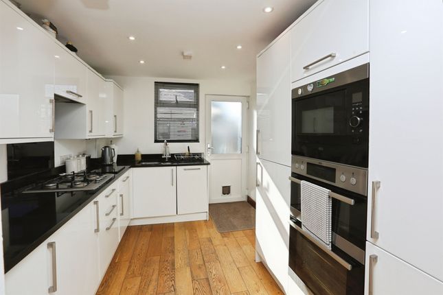 Canterbury Avenue, Southampton photo 3