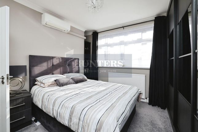 75, Melbury Avenue, Southall photo 3