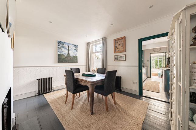 77 Athelstan Road, Faversham photo 3