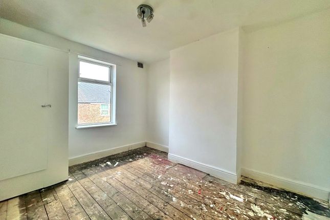 8, Charlecombe Street, Merseyside photo 4