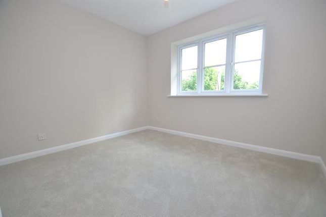 Flat for sale in Waterdell Place, Uxbridge Road, Rickmansworth
