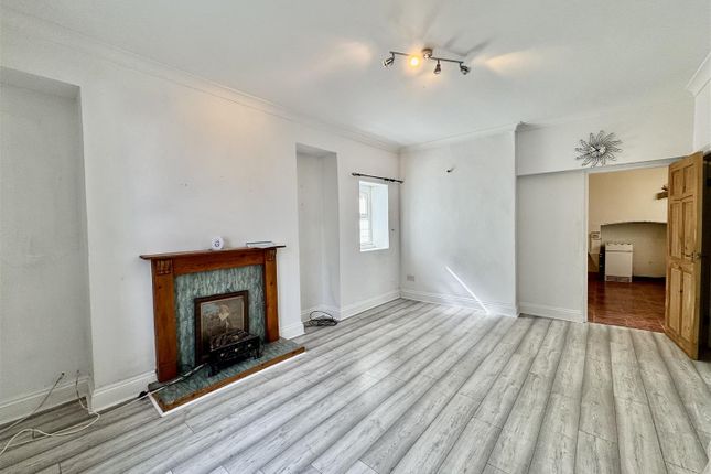 11, Maesywern Road, Ammanford photo 2