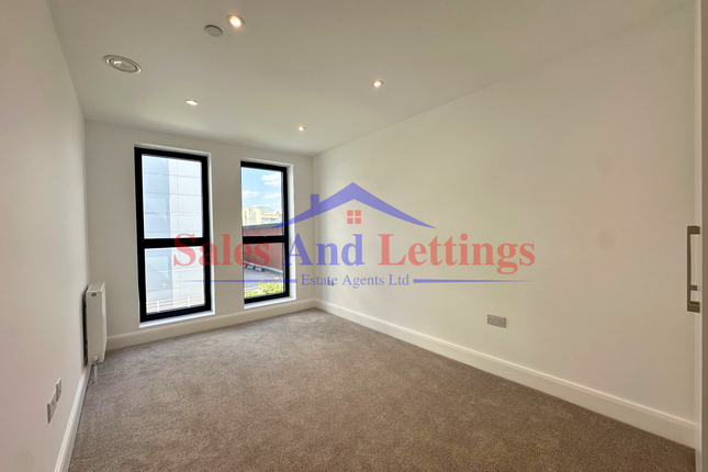 Radstock House , Slough photo 5