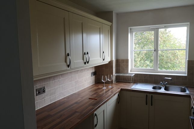 Whyte Close, Whitfield, Dover photo 4