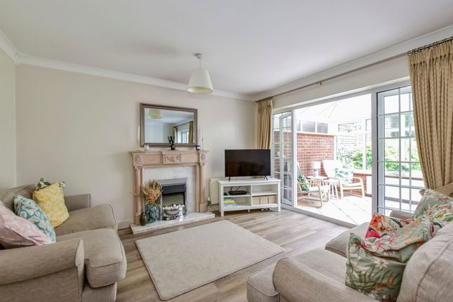 17 The Maltings, Kings Langley photo 3