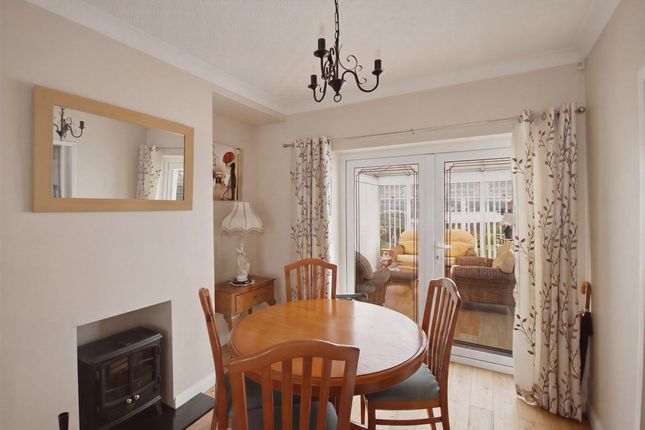 28 Balmoak Lane, Chesterfield photo 4