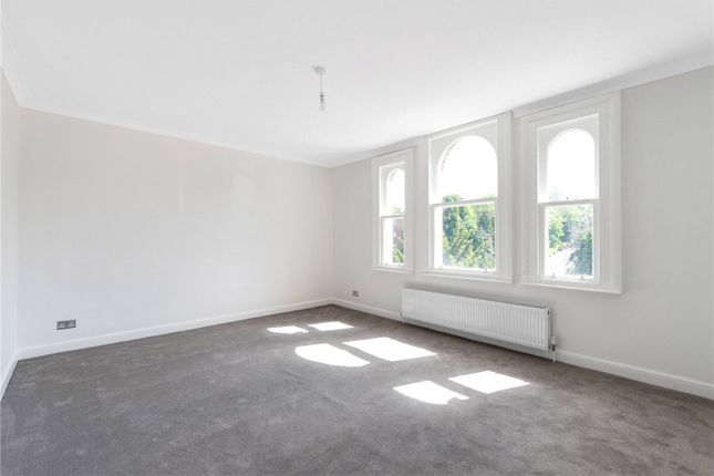 Flat for sale in Bromley Grove, Bromley