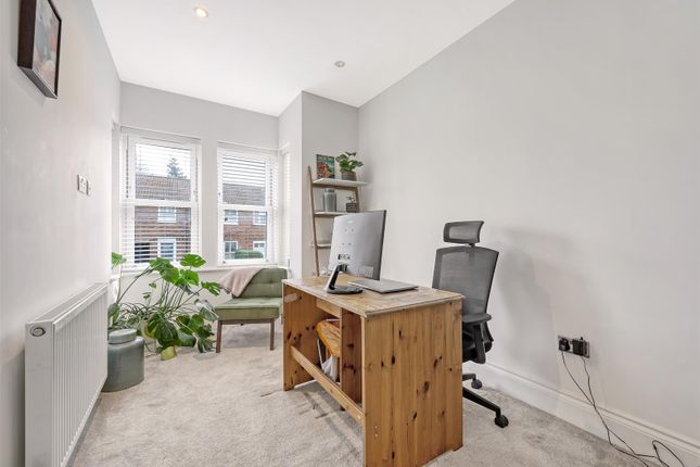Property for sale in West Avenue, Walthamstow, London