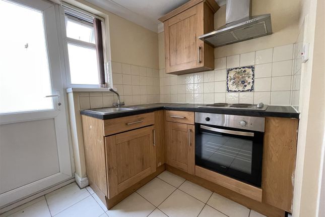 Flat 2, 161, Richmond Road, Cardiff photo 3