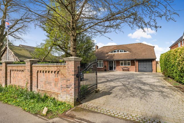 Detached house for sale in Portsmouth Road, Horndean