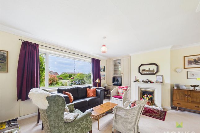 26, Soulton Crescent, Shrewsbury photo 2