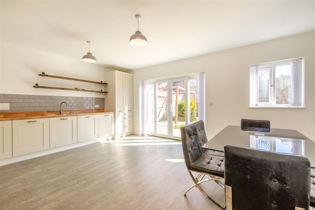 36, Thomas Road, Aylesford photo 2