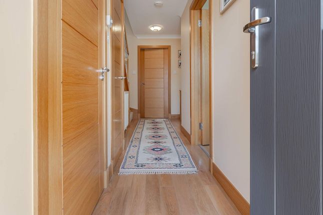 8 Carriden Place, Bo'ness photo 2