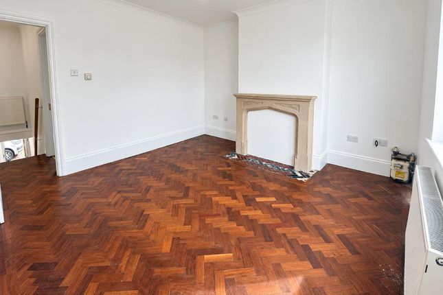 220a, Hornchurch Road, Hornchurch photo 5