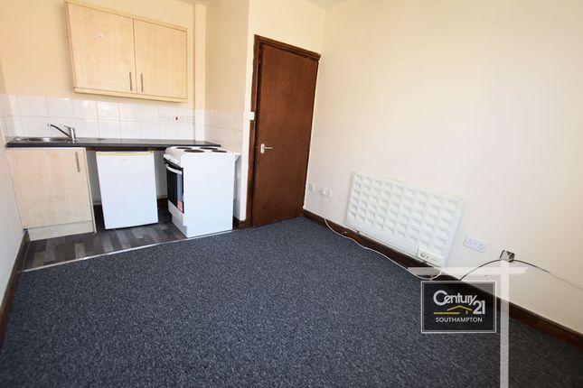 Thumbnail Flat to rent in |Ref: R153859|, Commercial Road, Southampton