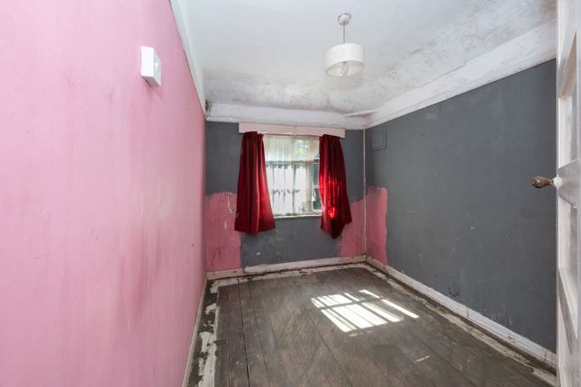 23, Hatcham Road, Birmingham photo 4