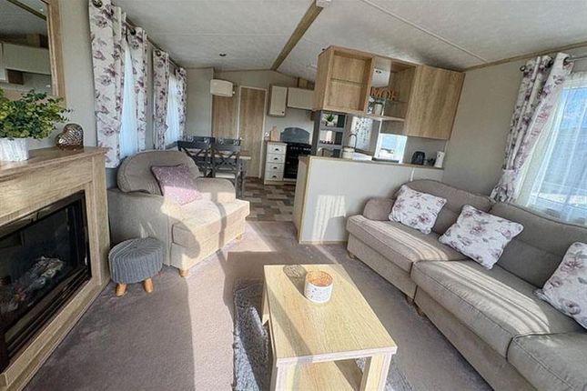 Cleethorpes Pearl Holiday Park, 208 North Sea Lane, Grimsby photo 4