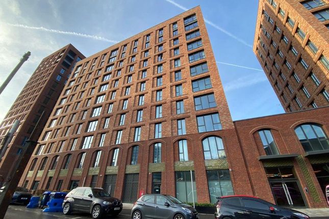 1-bed flat on Apartment 824, Block D, Waterhouse Tower, Manchester, £250,000