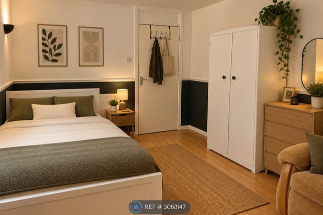 Ashbrook Road, London photo 3
