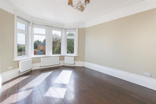 Stoneleigh, 81 Park Road, Cowes photo 3