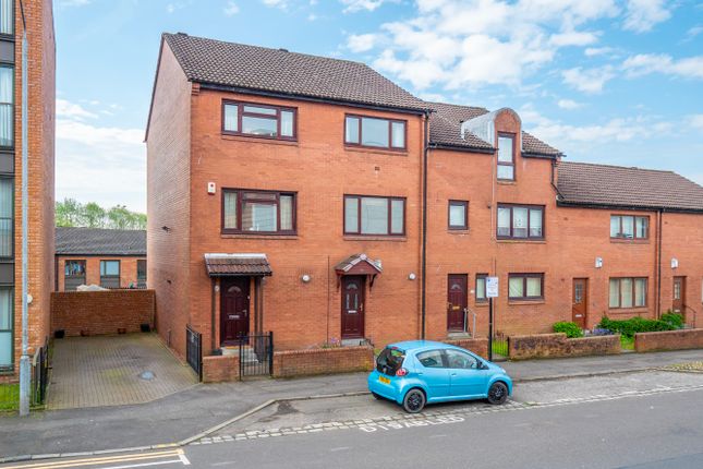 Terraced house for sale in Hinshaw Street, Glasgow