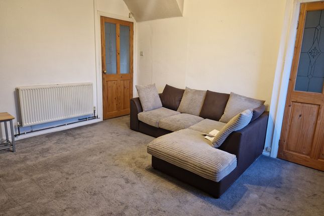 67, Hopstone Road, Birmingham photo 3