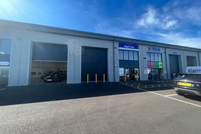 Industrial to let in Ironestone Close, Lincoln