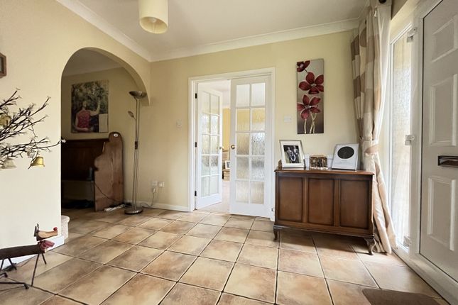 Detached house to rent in Roman Way, Lechlade