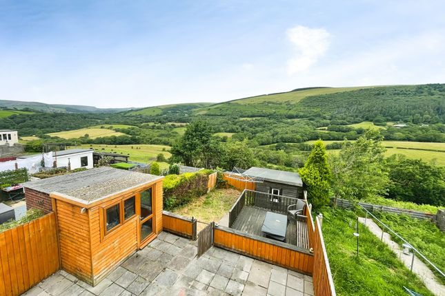 111 Pen-y-Mynydd, Bridgend photo 2