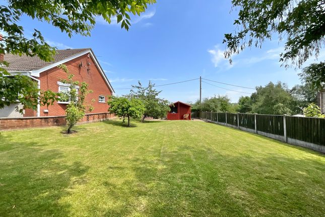 136 Froghall Road, Stoke-On-Trent photo 4