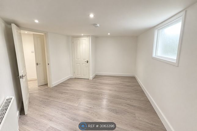 The Park, Eagle Lane, Frome photo 2