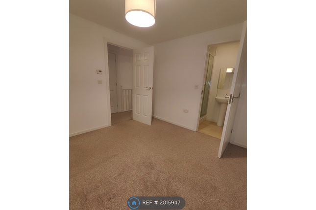 Juniper Drive, Newcastle Upon Tyne photo 3