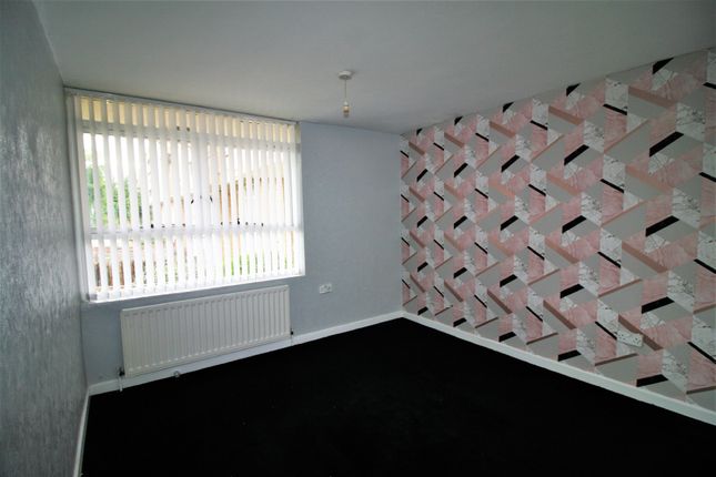 28, Neville Court, Sulgrave, Washington photo 5