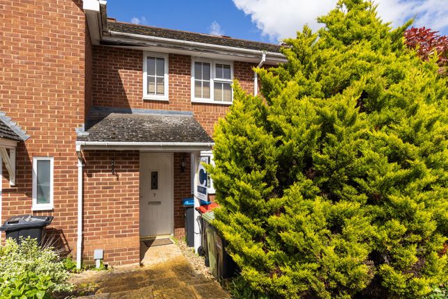 Thumbnail Terraced house to rent in Oriel Close, Wolverton, Milton Keynes