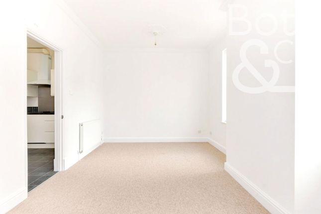 14, Rock Grove, Brighton photo 4