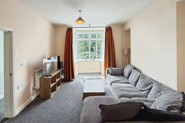 26, Portia Terrace, Swansea photo 4