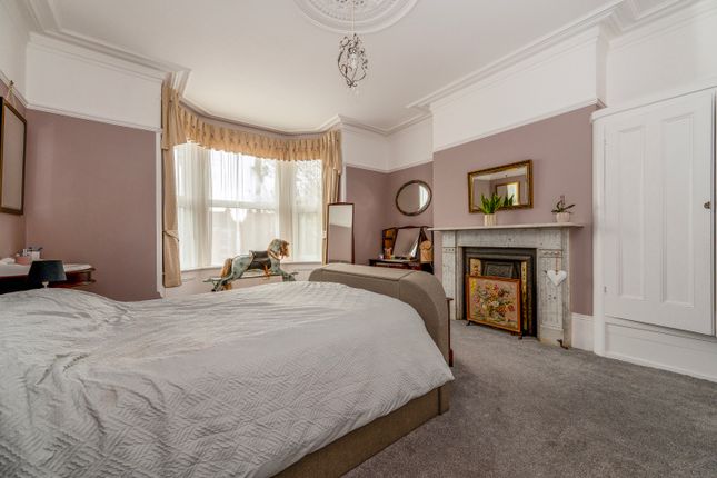 10, Craneswater Avenue, Southsea photo 4