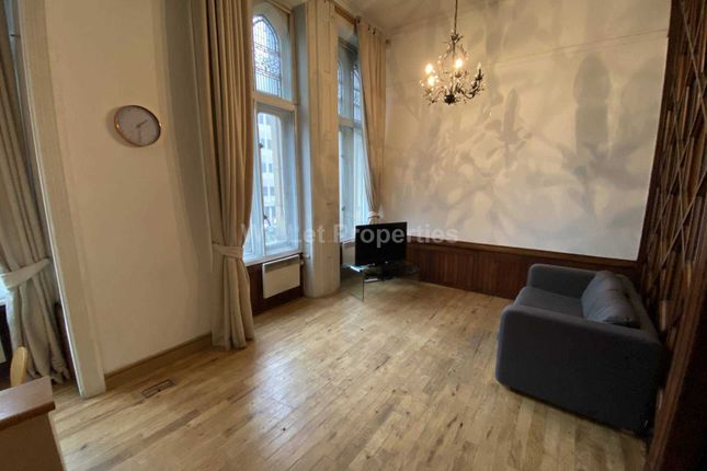 Flat to rent in Textile Apartments, Blackfriars Street