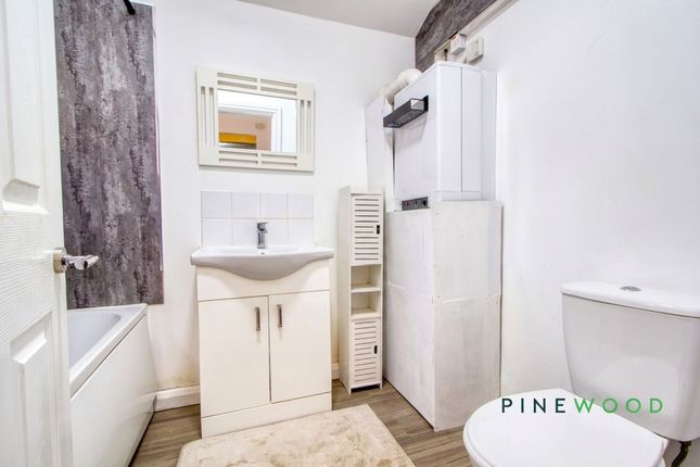 12 Duke Street, Worksop photo 4
