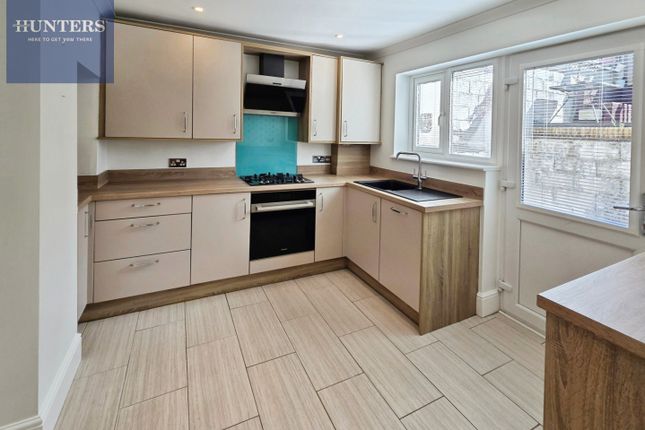 21, Oakfield Terrace, Bridgend photo 4