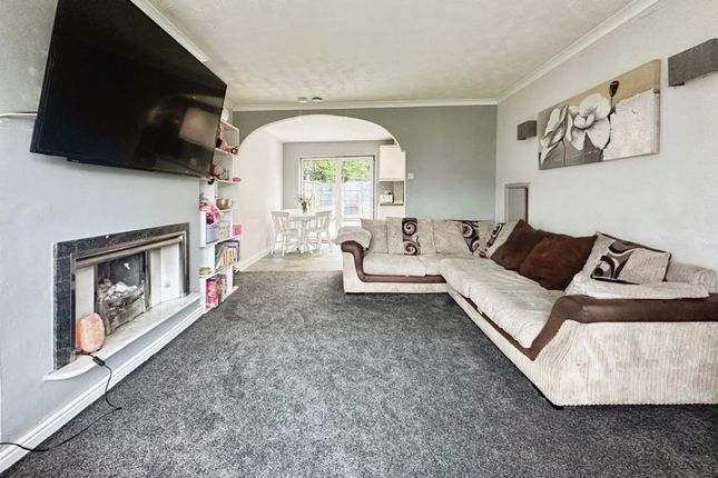 Town house for sale in Bankfield Close, Ainsworth, Bolton
