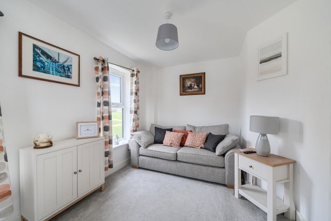 2, Lazenby Place, Beverley photo 4