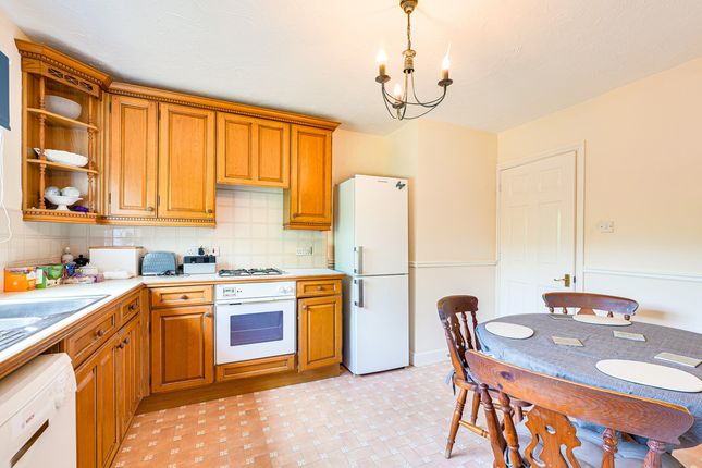 40, Crowstone Road, Westcliff-on-sea photo 4