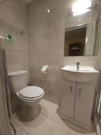 Studio 18, Connaught Road, Reading photo 4