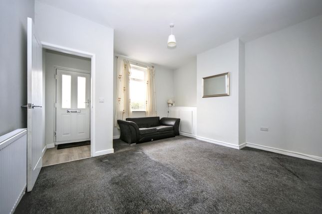 36 Wigan Road, Wigan photo 2